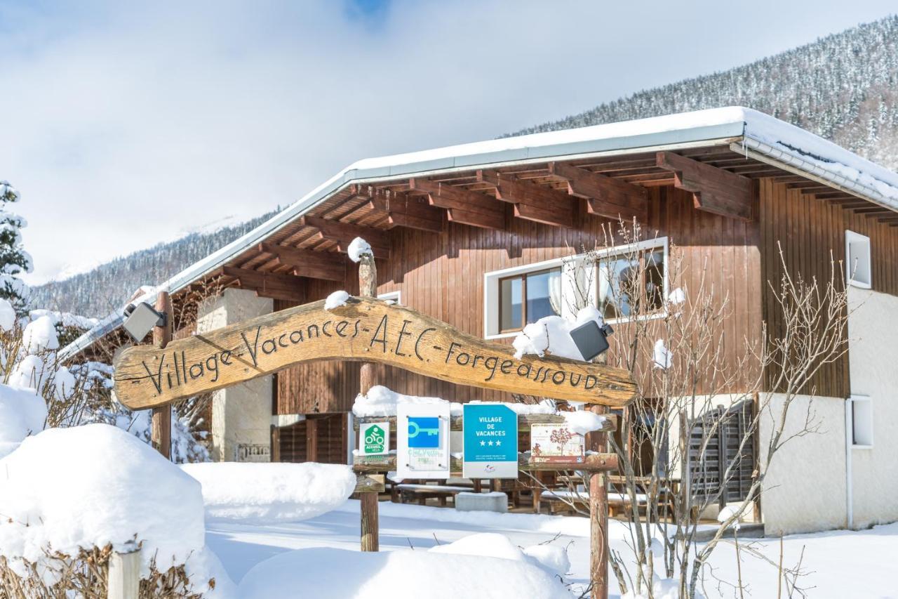 Aec Vacances - Forgeassoud Saint-Jean-de-Sixt Exterior foto